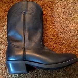 Men’s cowboy boots